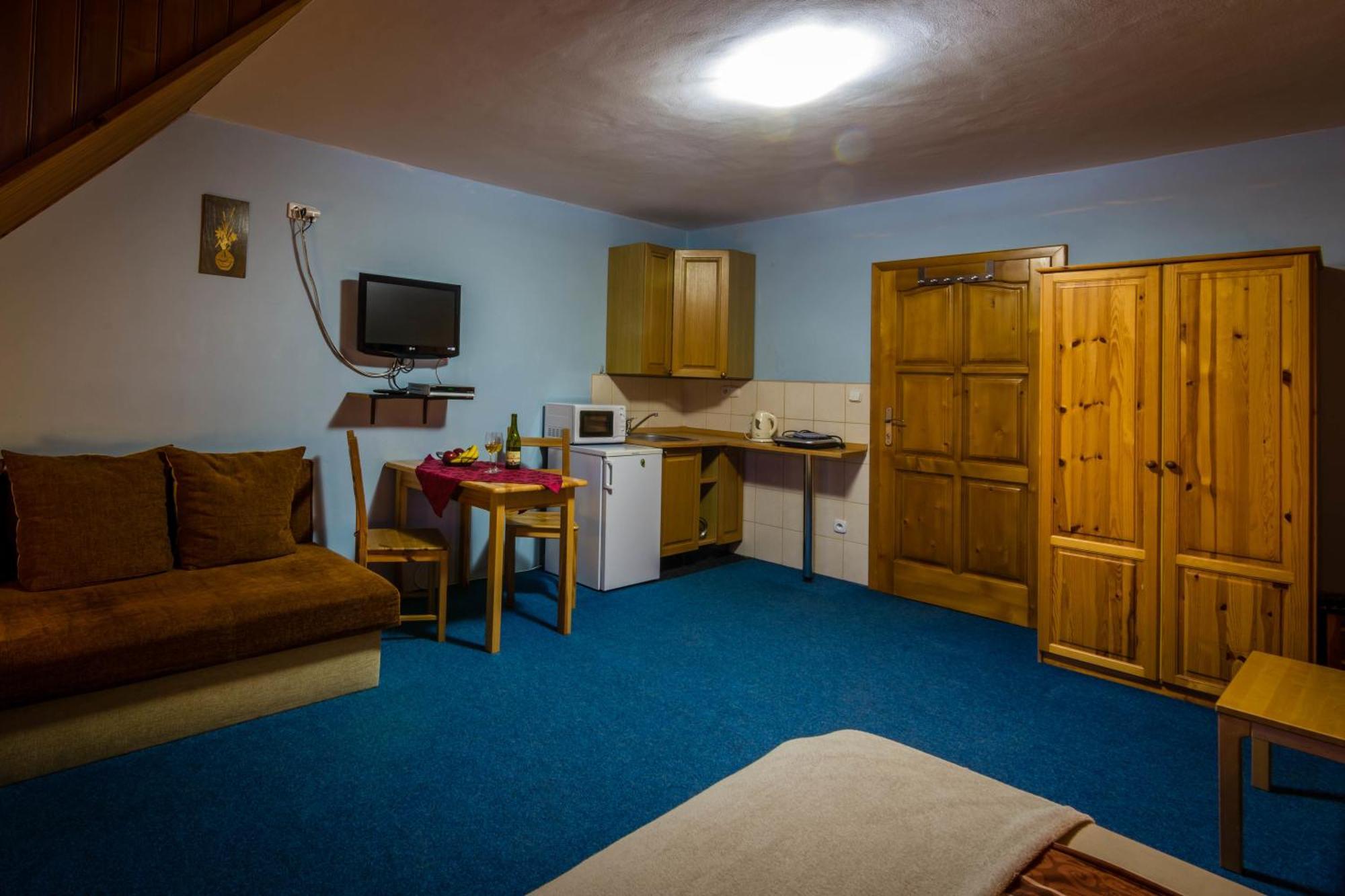 Apartmany Centrum Pavčina Lehota Habitación foto