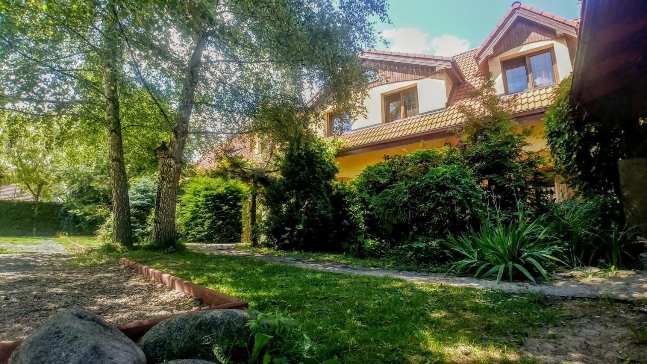 Apartmany Centrum Pavčina Lehota Exterior foto
